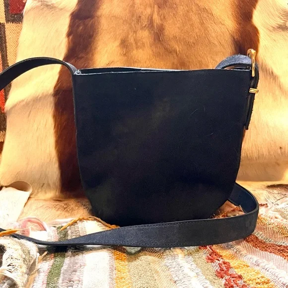 🆕 Madewell dark navy black suede & leather mini tote bucket crossbody bag - Picture 3 of 9